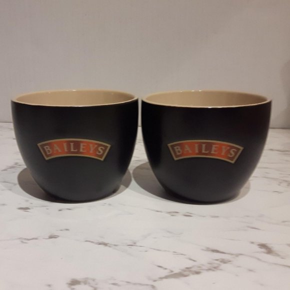 2x NWOB Bailey's Glass Cups - Picture 1 of 7